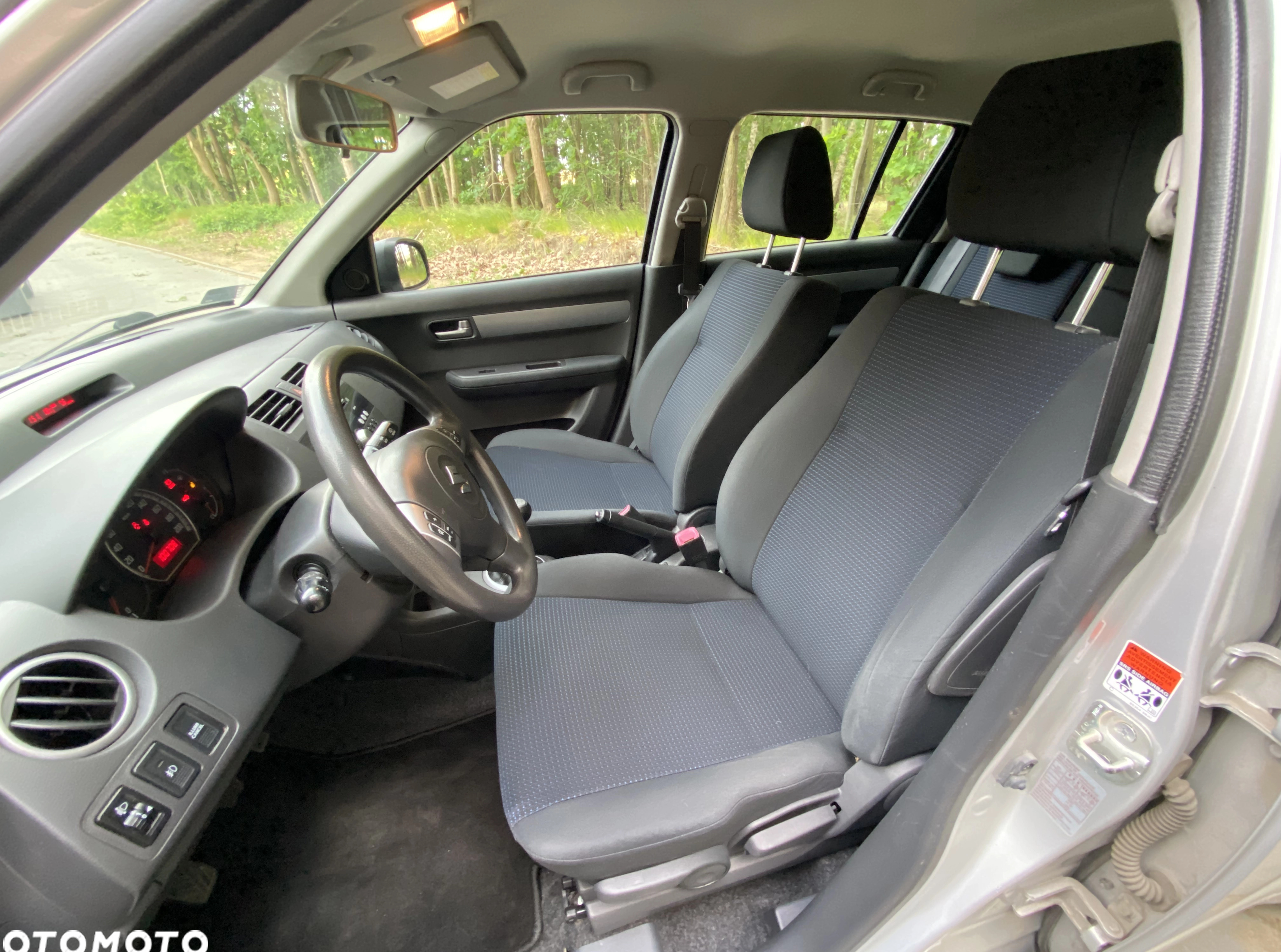 Suzuki Swift cena 17200 przebieg: 100800, rok produkcji 2010 z Wrocław małe 301